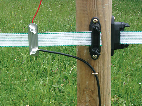 Hlavový keramický izolátor 100ks 31mm Farma (705006FA)