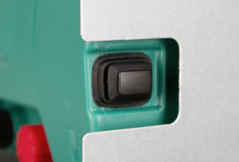 Akumulátorový ohradníkový zdroj 12 V Savanne 2000 AKO (372752)