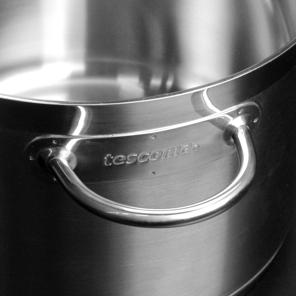 Kastrol VISION s poklicí pr. 18 cm, 2,0 l