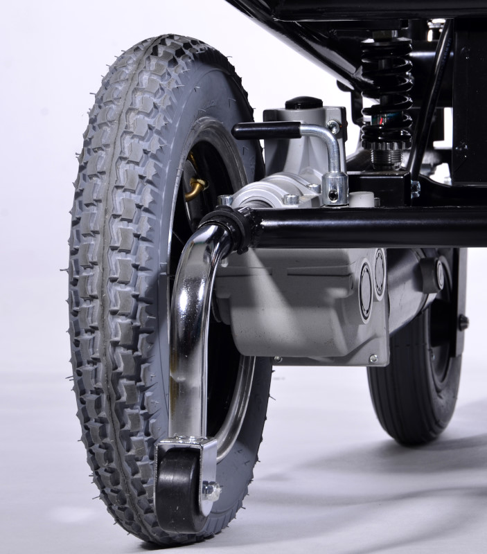 Elektrický polohovací invalidní vozík Selvo i4600L