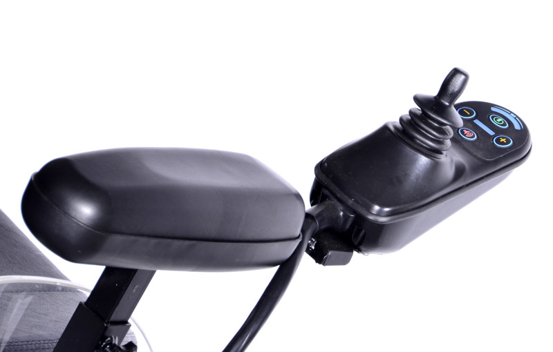 Elektrický polohovací invalidní vozík Selvo i4600L