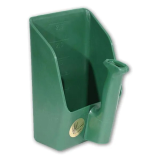 Plastová naběračka krmiva 3kg (KP-1622113002)